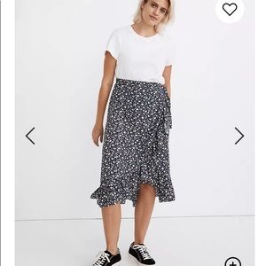 Madewell ruffle midi skirt